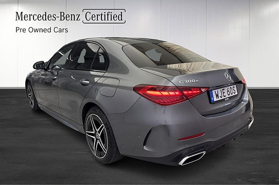 Mercedes-Benz C300 e 3 of 5