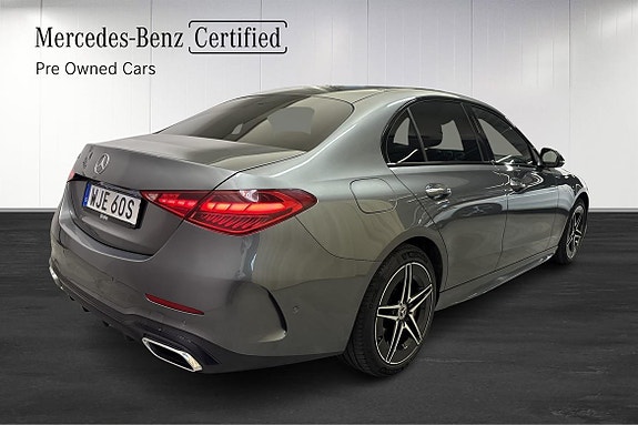 Mercedes-Benz C300 e 4 of 5