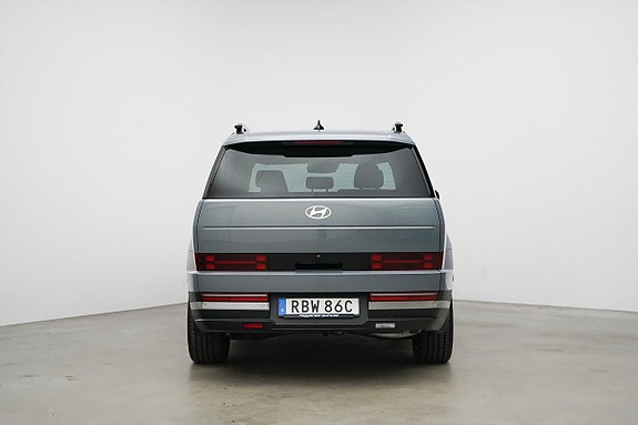 Hyundai Santa Fe 21 of 25