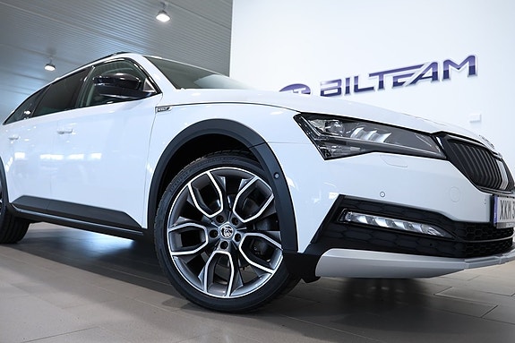 Skoda Superb 23 of 23