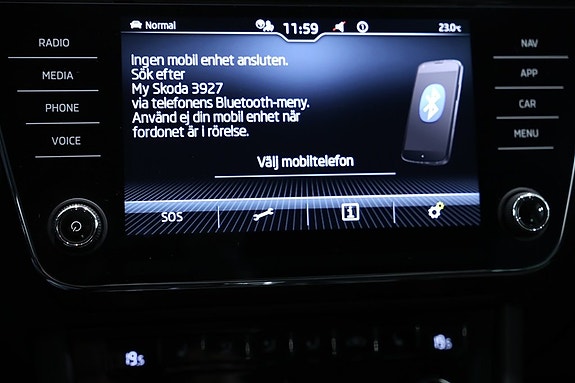Skoda Superb 13 of 23