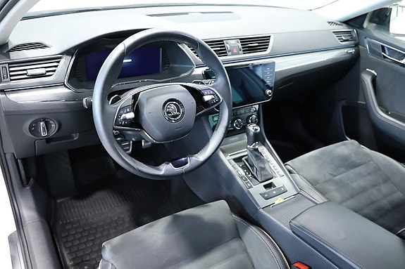 Skoda Superb 6 of 23