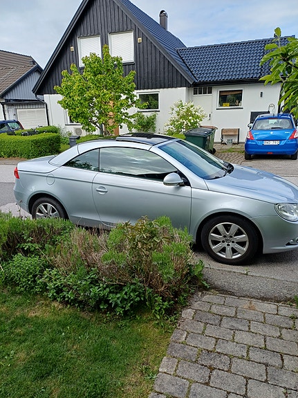 Volkswagen Eos 3 of 5
