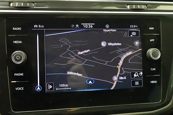 Volkswagen Tiguan 11 of 23