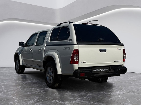 Isuzu D-max 3 of 5