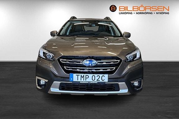 Subaru Outback 2 of 5
