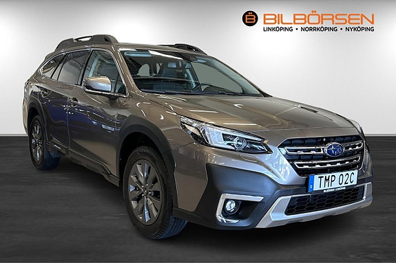 Subaru Outback 3 of 5