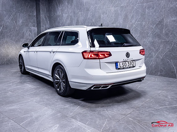 Volkswagen Passat 5 of 5