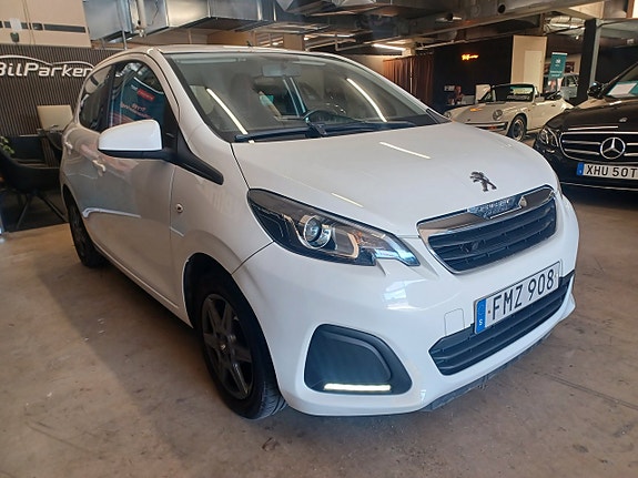 Peugeot 108 4 of 5