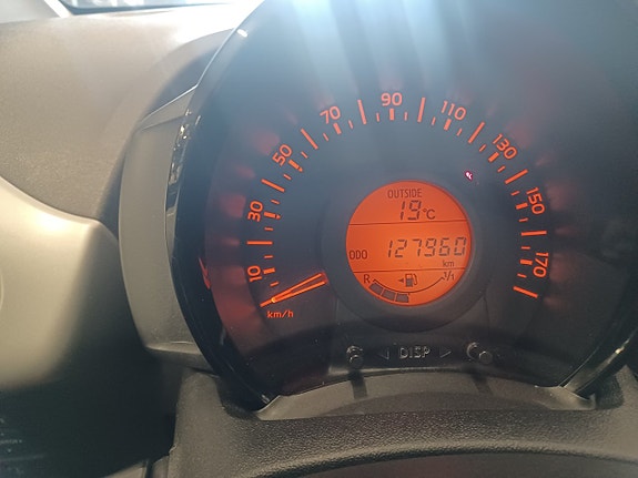 Peugeot 108 13 of 16