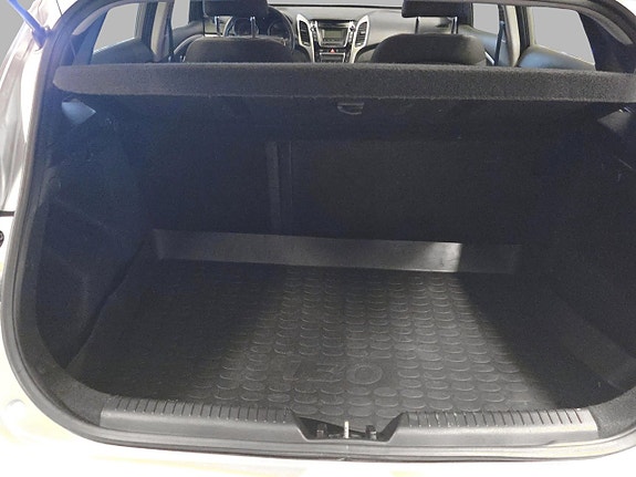 Hyundai i30 15 of 16