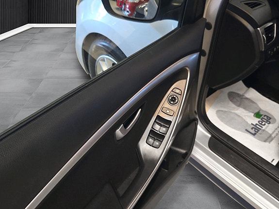 Hyundai i30 12 of 16