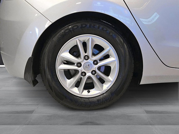 Hyundai i30 16 of 16