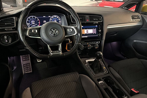 Volkswagen Golf I 9 of 25