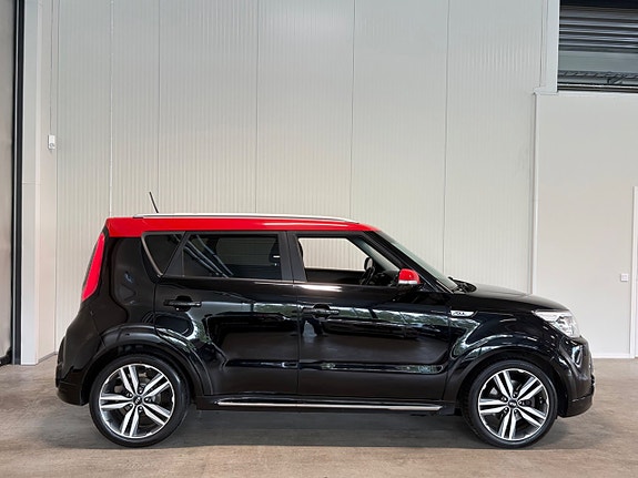 Kia Soul 2 of 5