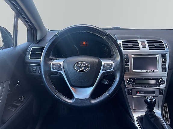 Toyota Avensis 11 of 11