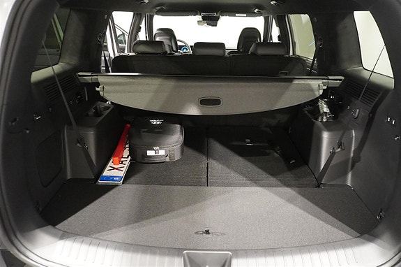 Hyundai Santa Fe 10 of 18