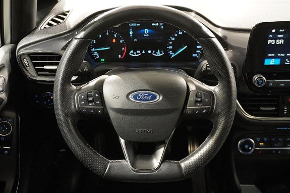 Ford Fiesta 11 of 13