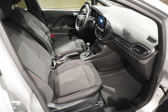 Ford Fiesta 9 of 13