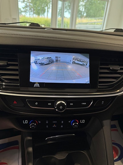 Opel Insignia Country Tourer 11 of 18