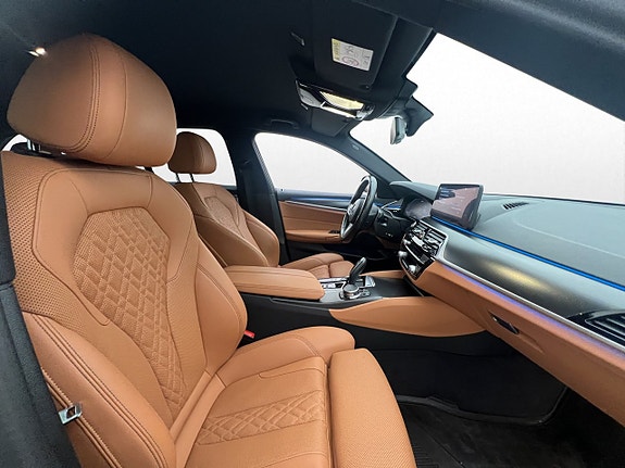BMW 530e 10 of 30