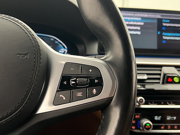 BMW 530e 21 of 30
