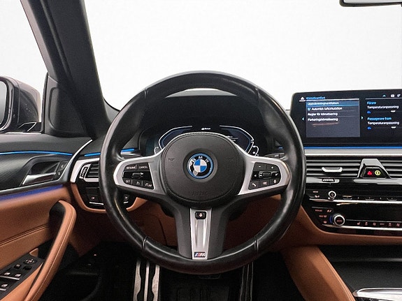 BMW 530e 11 of 30