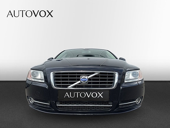 Volvo S80 5 of 5