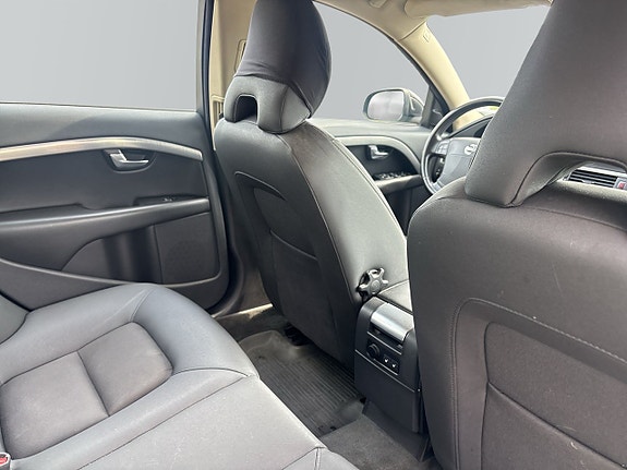 Volvo S80 8 of 12