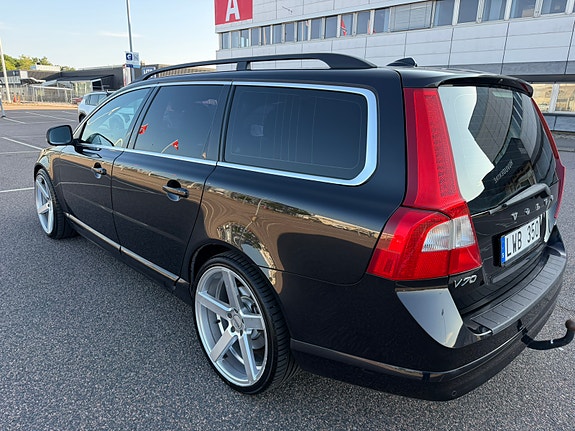 Volvo V70 5 of 15