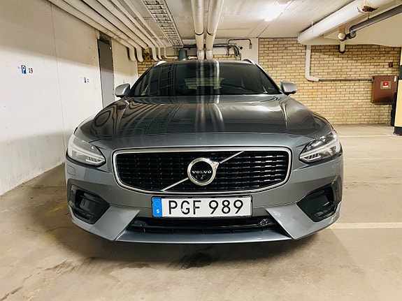 Volvo V90 4 of 27