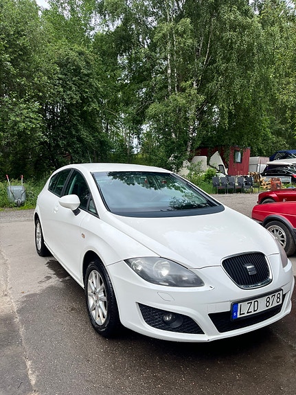 Seat Leon 2 of 9