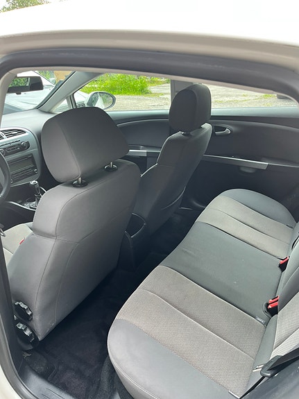 Seat Leon 9 of 9