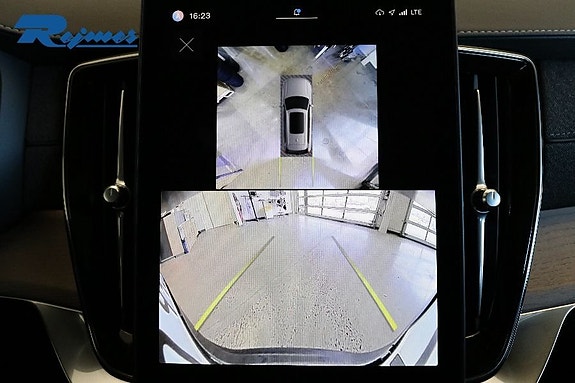 Volvo XC90 12 of 22