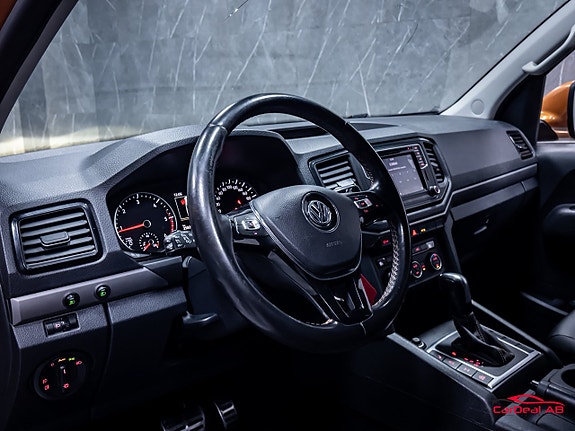 Volkswagen Amarok 12 of 26