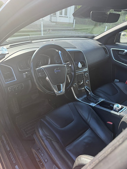 Volvo XC60 5 of 5