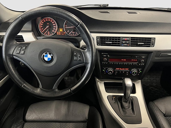 BMW 320d 13 of 20