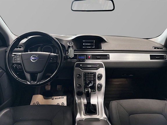 Volvo V70 9 of 11