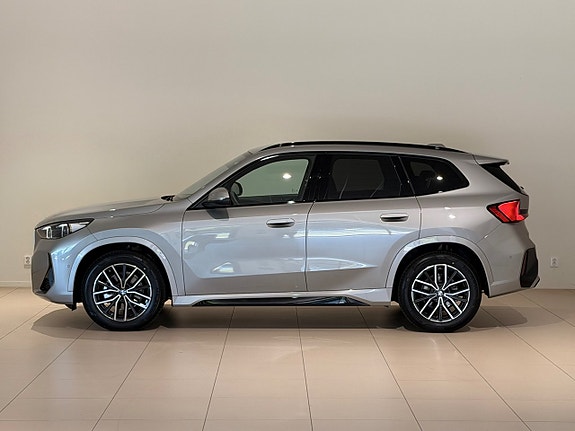 BMW X1 2 of 13