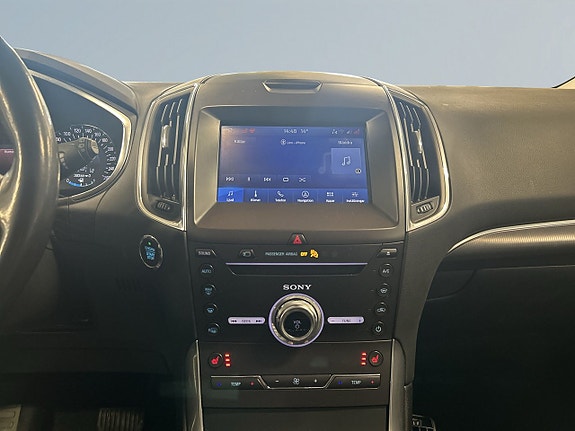 Ford Galaxy 11 of 24