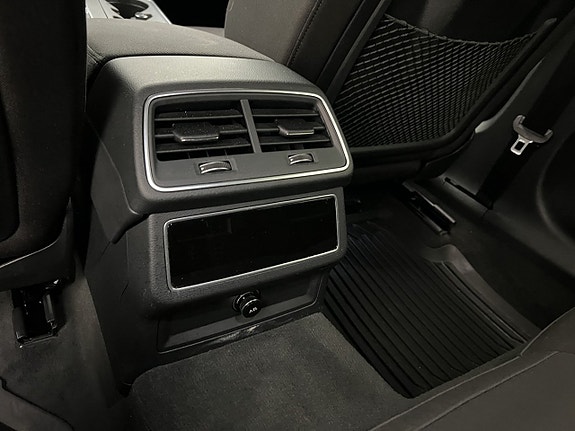 Audi A6 24 of 30