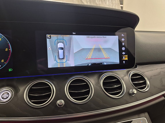 Mercedes-Benz E220 d 8 of 12