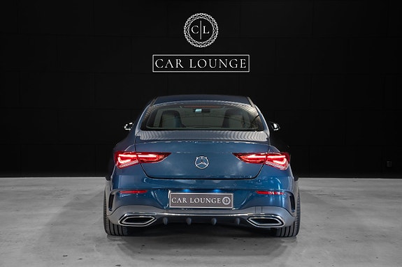 Mercedes-Benz CLA220 4 of 5