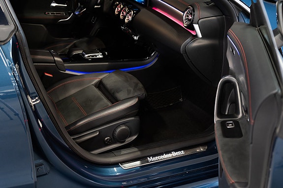 Mercedes-Benz CLA220 10 of 21