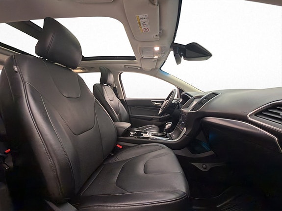 Ford Edge 12 of 30