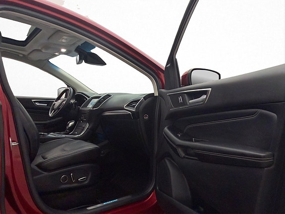 Ford Edge 13 of 30