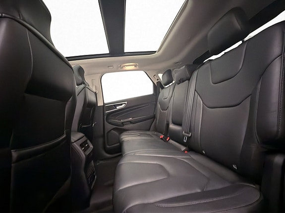 Ford Edge 14 of 30