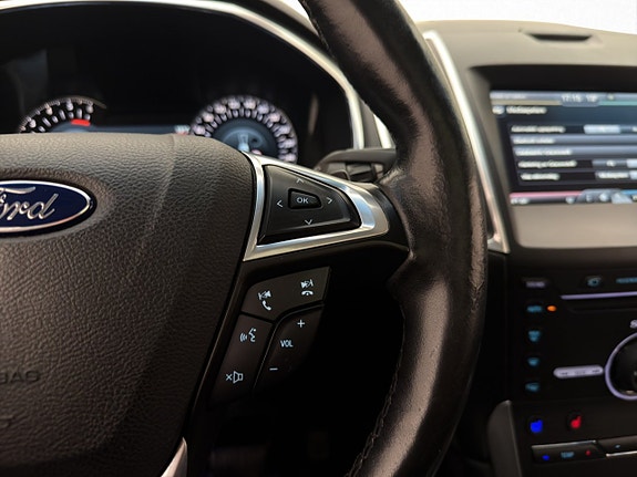 Ford Edge 19 of 30