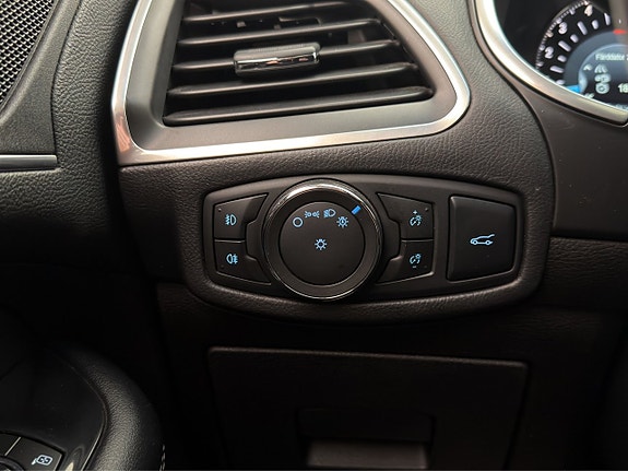 Ford Edge 26 of 30