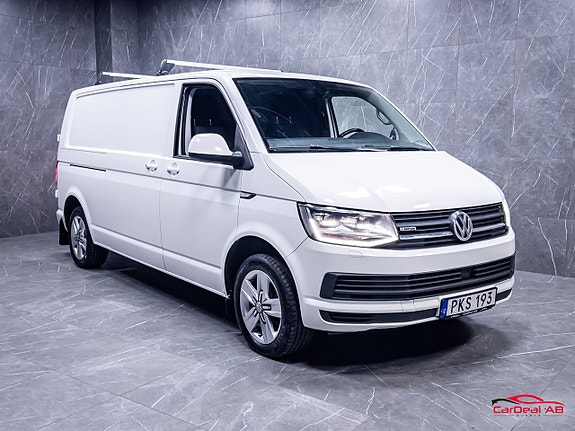 Volkswagen Transporter 9 of 26